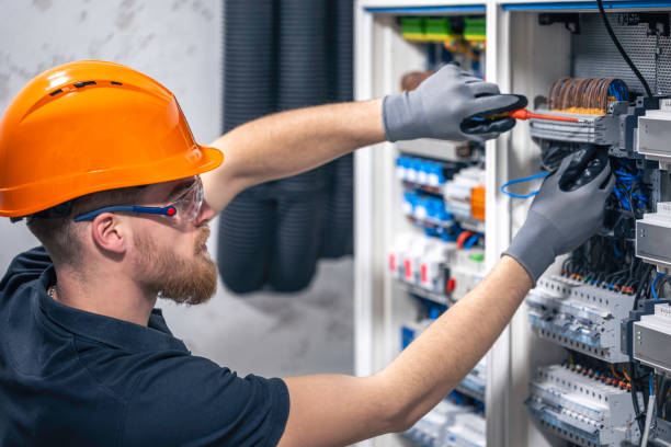 Best Circuit Breaker Repair  in St Clair, MO